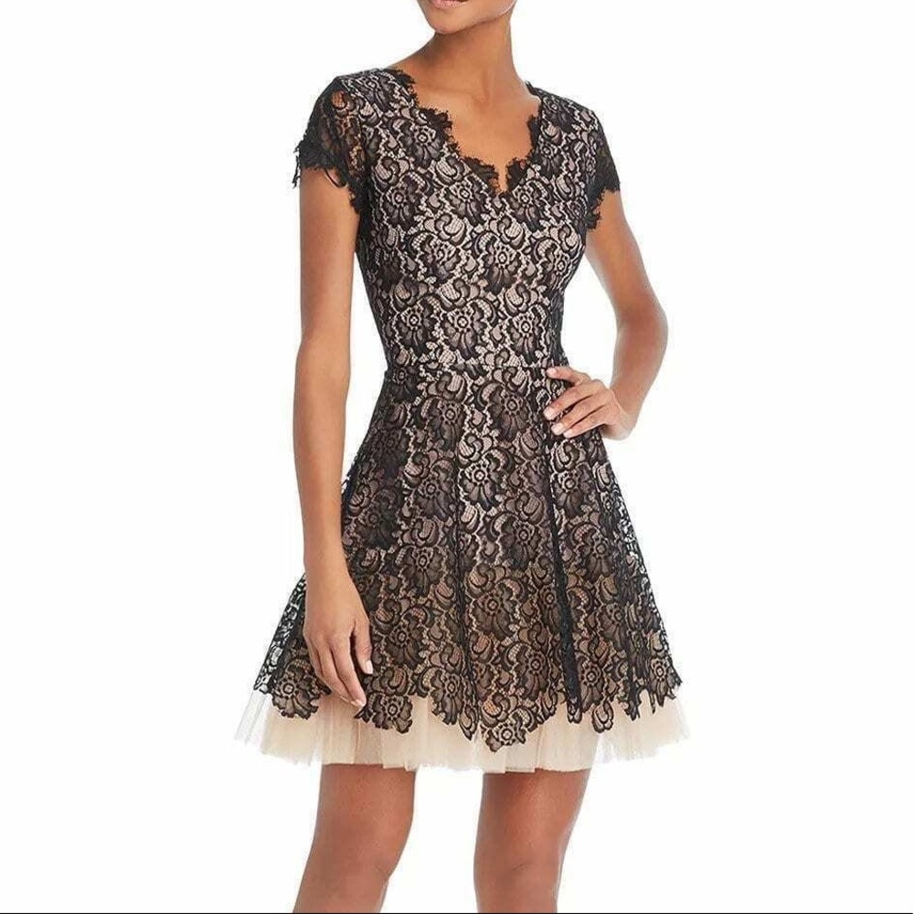 NWT Nha Khanh Caelyn Black Lace Fit and Flare Cap Sleeve Dress Sz 6